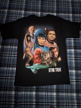 Vintage 1998 Star Trek Shirt